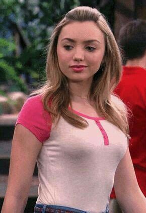 peyton list nackt|Peyton List Breasts Scene in 90210